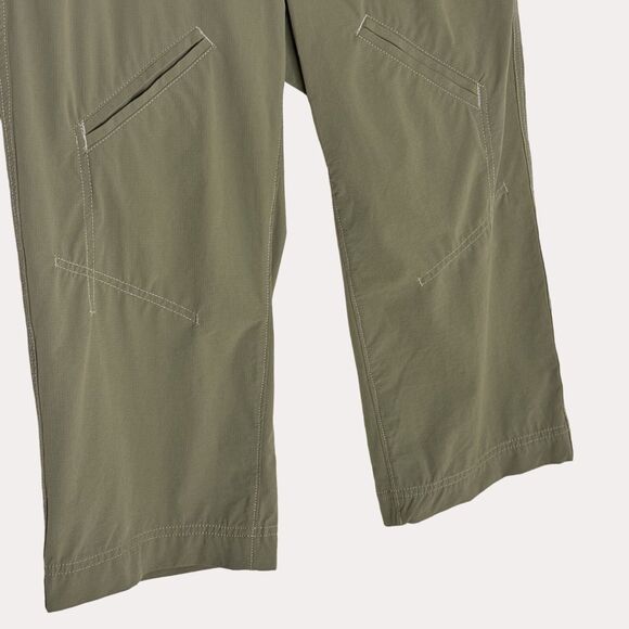 Athleta Womens Cropped Low Rise Cargo Pants Nylon Green 2 bv - Picture 3 of 9
